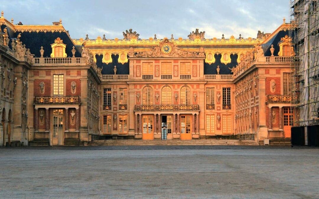 Versailles et Paris : galeries, salons et immersion artistique